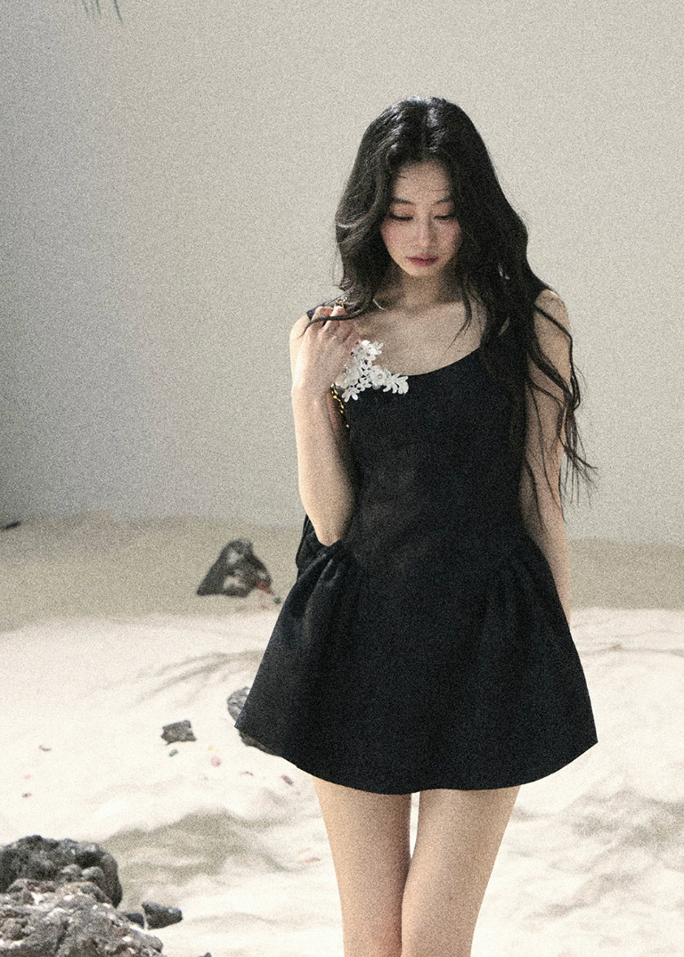 aomalm dress, black mini dress, floral lace dress, french floral dress, korean feminine dress, wisteria mini dress, puffy skirt dress, jacquard mini dress, black romantic dress, lace applique dress, feminine summer dress, elegant korean fashion