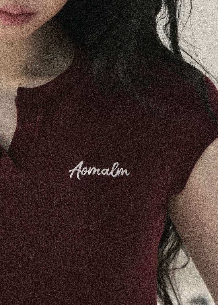 aomalm top, lace hem baby tee, faux layered t-shirt, korean feminine top, american casual top, waist cinching tee, slim summer top, letter embroidered top, lace trim t-shirt, commuter summer top, cropped fitted tee, feminine korean fashion