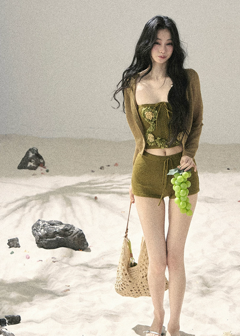 aomalm set, three piece summer set, floral bandeau top, korean feminine set, cardigan shorts set, 3d floral top, french summer outfit, pink knit set, resort three piece set, feminine korean fashion, summer shorts outfit, romantic floral set