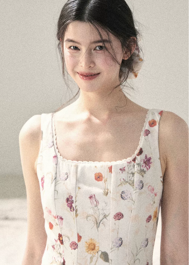 aomalm dress, chamomile floral dress, floral suspender dress, french floral mini dress, korean feminine dress, summer puffy skirt dress, floral lace dress, garden mini dress, feminine summer dress, romantic floral dress, sleeveless mini dress, vacation dress women