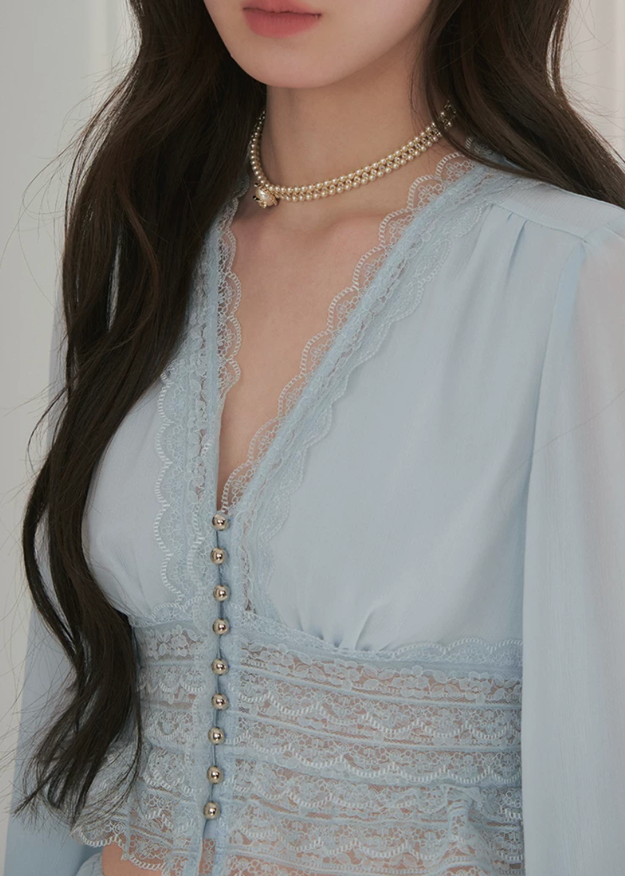 chiffon lace top, puff sleeve blouse, v neck summer top, Korean feminine top, French resort blouse, lace trim top, waist slimming blouse, cropped chiffon top, romantic summer blouse, beach vacation top, sunbathing style top, feminine Korean fashion, lightweight chiffon blouse, resort wear top, summer lace shirt