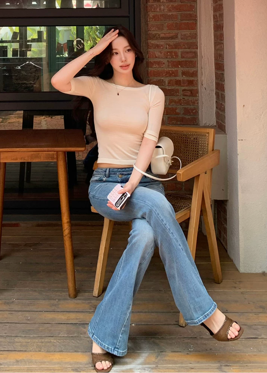 off shoulder knit top, minimalist knit top, slimming knit top, Korean feminine top, solid color knit tee, mid sleeve knit top, elegant summer knit, soft slim fit top, versatile knit blouse, feminine Korean fashion, collarbone knit top, acrylic lyocell wool top, mulberry silk knit top, casual elegant top, fitted knitwear women