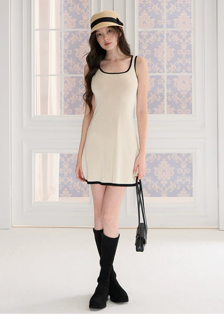 contrast trim mini dress, vintage knit dress, French style mini dress, A-line short dress, waist cinching dress, feminine Korean dress, cream mini dress, square neck dress, elegant summer dress, romantic day dress, soft knit mini dress, fit and flare dress, classy short dress, vintage inspired dress, polished feminine dress