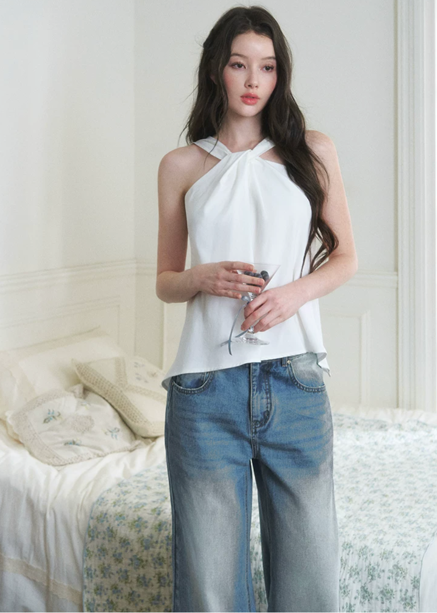 halter top, white halter top, loose sleeveless top, feminine summer top, Korean style top, soft drape top, elegant halter blouse, lyocell summer top, airy sleeveless blouse, romantic white top, vacation outfit top, minimal feminine top, relaxed halter blouse, chic summer top, women’s halter sleeveless top