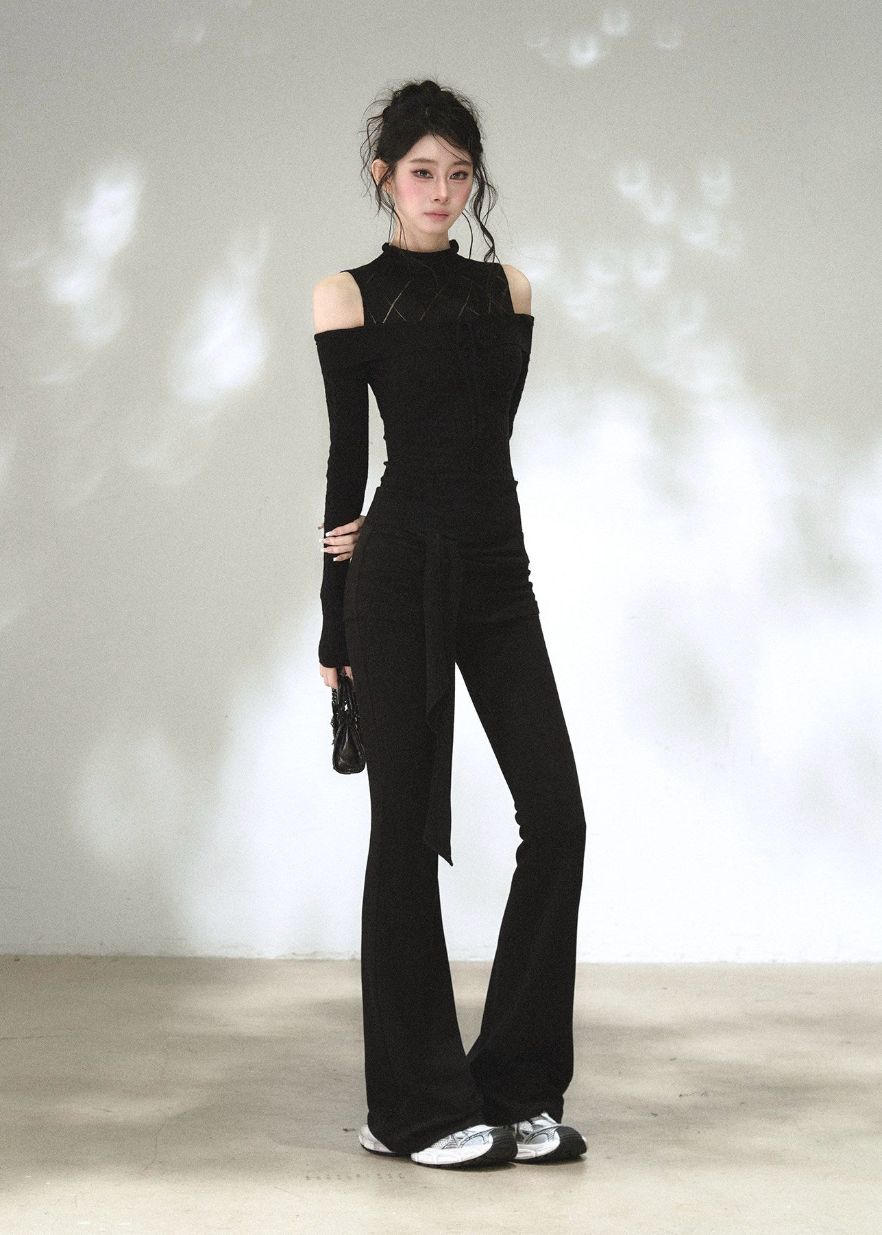 long sleeve cable knit top with diamond pattern detail
