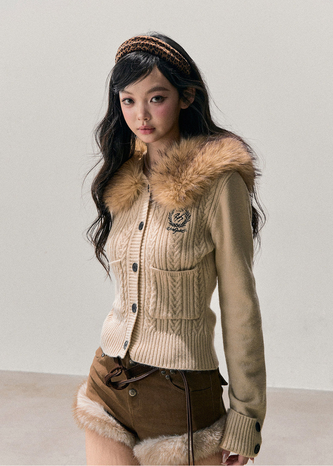 AOMALM cardigan, Korean knit cardigan, fur collar cardigan, hooded knit jacket women, feminine winter cardigan, soft girl knitwear, Korean winter fashion, faux fur collar sweater, slim fit cardigan women, cozy winter knit, cute hooded sweater, Korean aesthetic clothing, women’s winter knit top, feminine layered cardigan, soft winter outfit