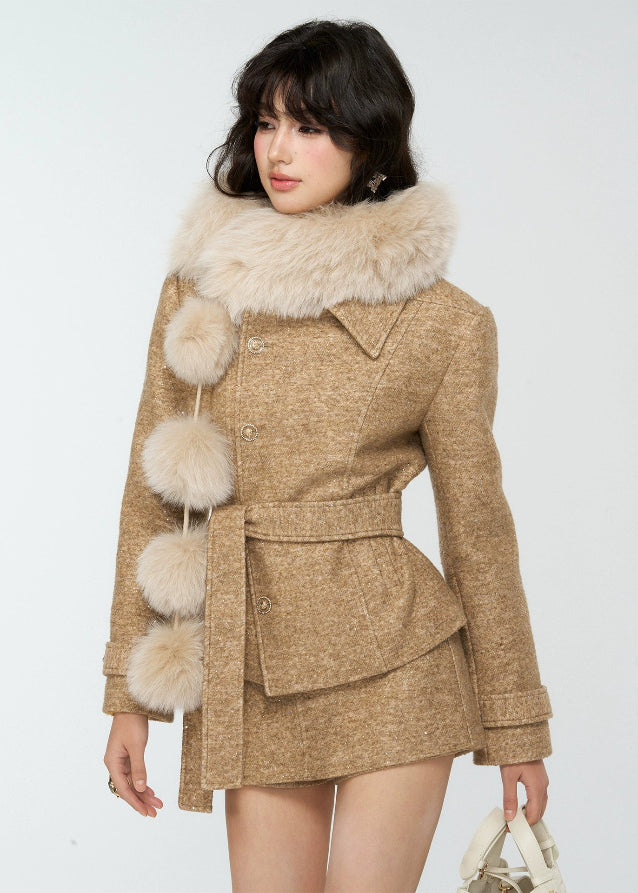 4muggle, fox fur scarf, real fur pom scarf, winter warm neck wrap, luxurious fur stole, fluffy pom pom scarf, Korean fashion winter accessories, stylish winter scarf, elegant fur collar, autumn winter outfit, warm cozy accessory, chic women’s scarf, winter luxury style, fox fur puffs, 2025 winter fashion trend