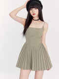 Silhouette three-color classic waist A-line dress