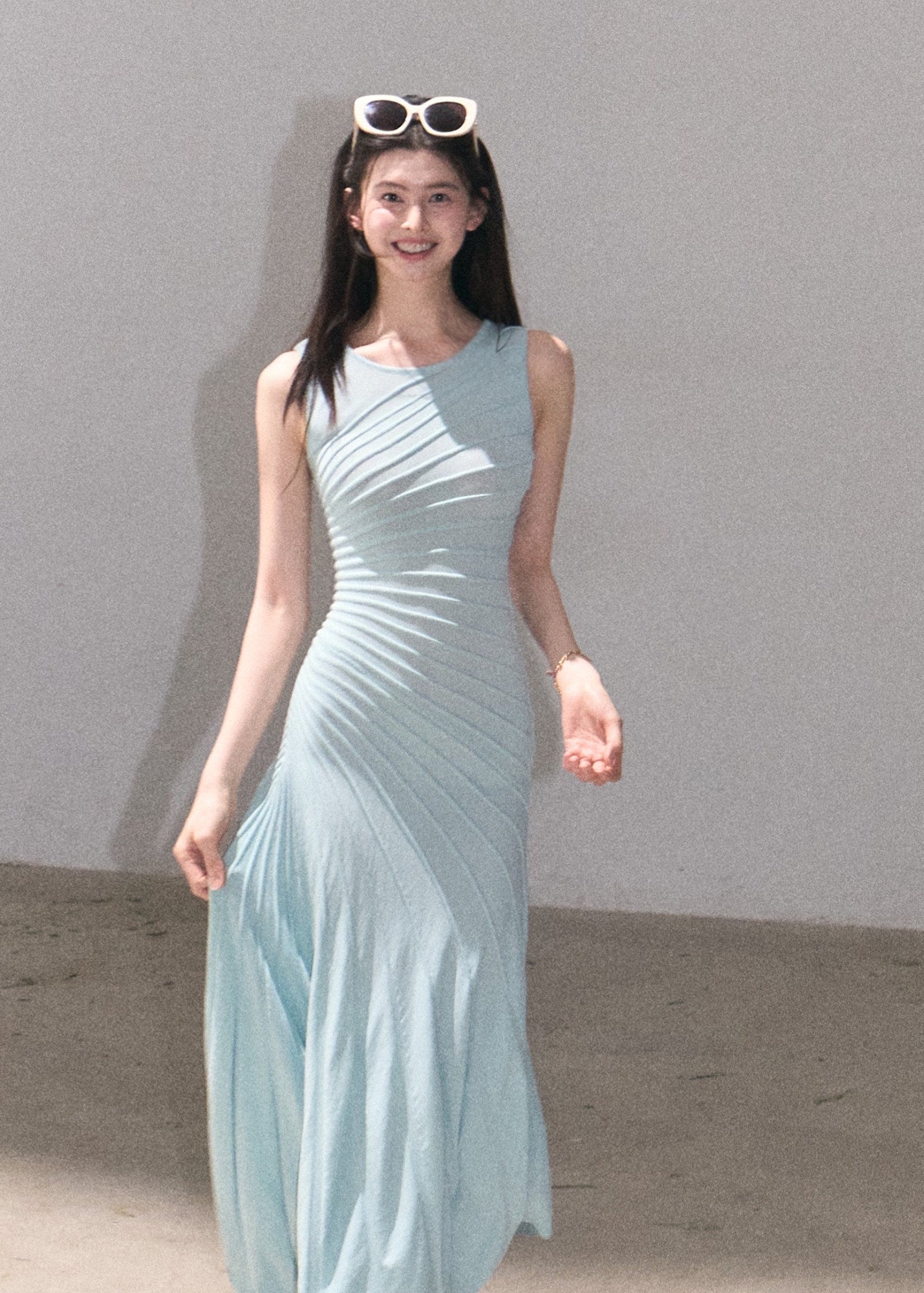 Blue green sleeveless draped midi dress