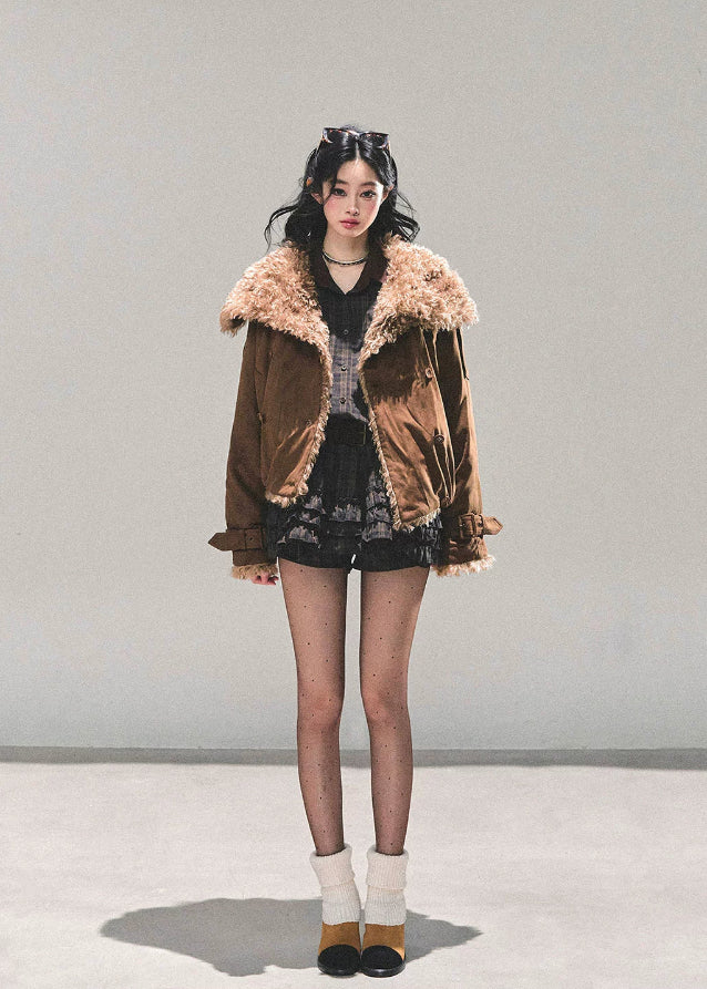 AOMALM, lamb fur coat women, Maillard winter coat, Korean feminine jacket, plush winter outerwear, padded cotton coat, cozy fur jacket, Korean winter fashion, warm short coat women, faux lamb fur jacket, soft winter coat, aesthetic Korean outfit, feminine winter jacket, casual warm coat, trendy winter outerwear, elegant padded jacket, winter layering coat