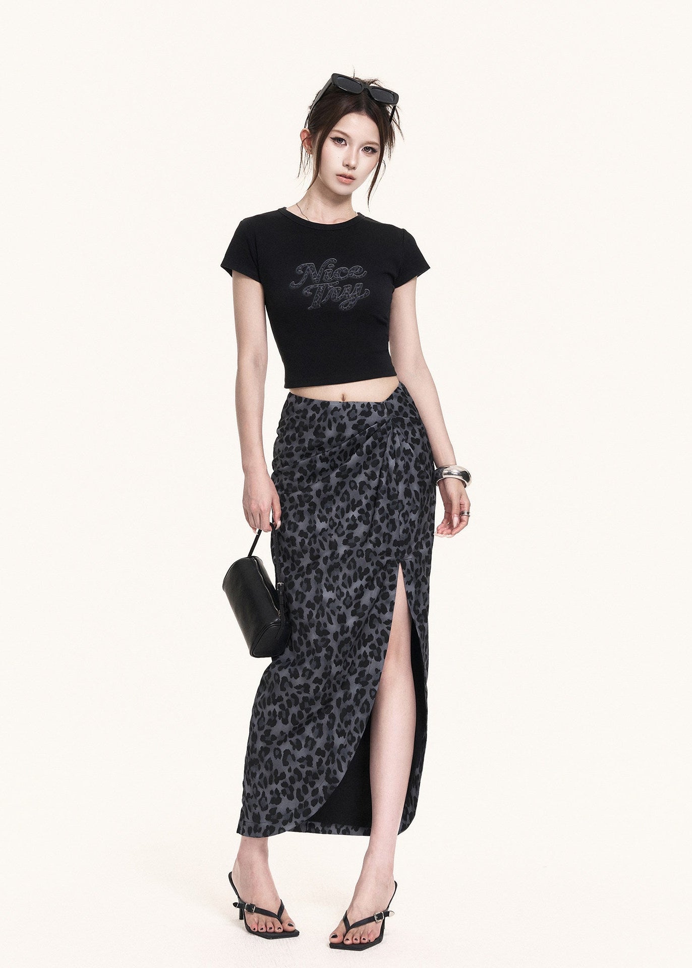 Long leopard-print skirt with side slit detail