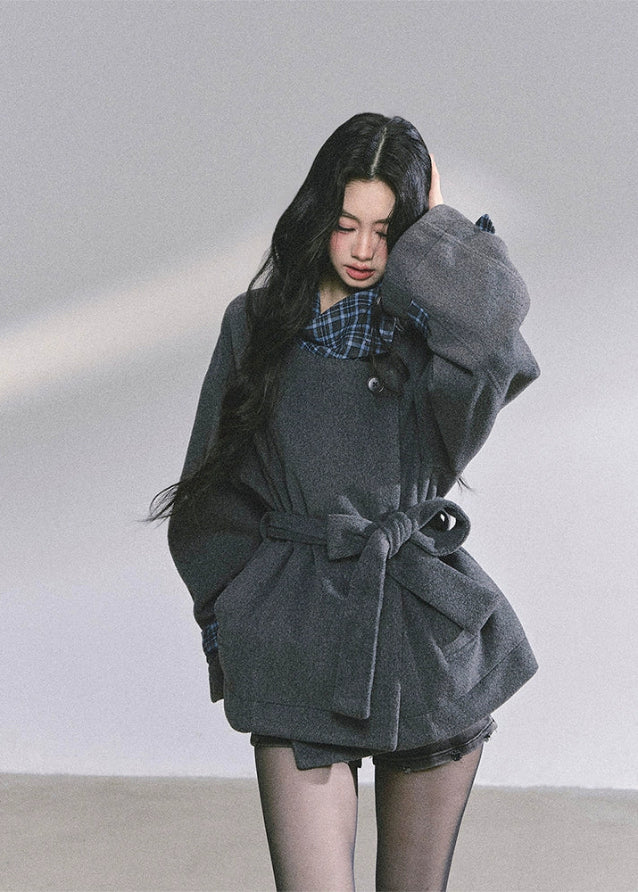 wool belted blazer, plaid collar wool coat, French tweed jacket women, Korean academia jacket, oversized wool top women, fall winter wool blazer, elegant wrap coat women, chic plaid lining jacket, boutique woolen outerwear, Korean fashion blazer, loose slimming wool coat, tweed overcoat women, autumn french style coat, high-end wool jacket women, 2025 fall fashion outerwear
