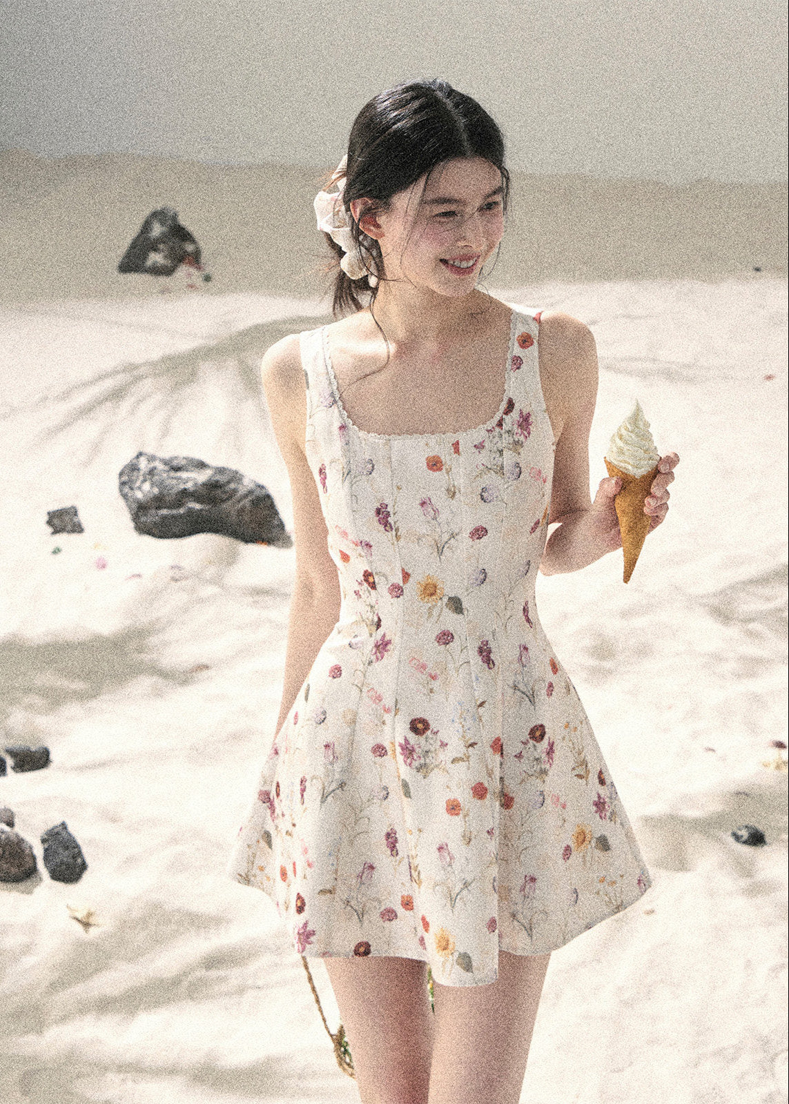 aomalm dress, chamomile floral dress, floral suspender dress, french floral mini dress, korean feminine dress, summer puffy skirt dress, floral lace dress, garden mini dress, feminine summer dress, romantic floral dress, sleeveless mini dress, vacation dress women