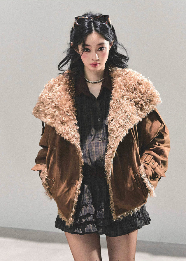 AOMALM, lamb fur coat women, Maillard winter coat, Korean feminine jacket, plush winter outerwear, padded cotton coat, cozy fur jacket, Korean winter fashion, warm short coat women, faux lamb fur jacket, soft winter coat, aesthetic Korean outfit, feminine winter jacket, casual warm coat, trendy winter outerwear, elegant padded jacket, winter layering coat