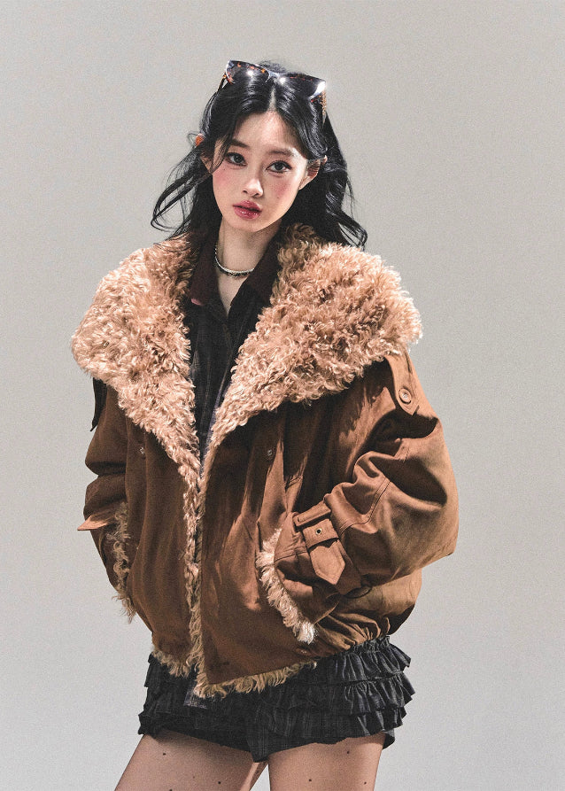 AOMALM, lamb fur coat women, Maillard winter coat, Korean feminine jacket, plush winter outerwear, padded cotton coat, cozy fur jacket, Korean winter fashion, warm short coat women, faux lamb fur jacket, soft winter coat, aesthetic Korean outfit, feminine winter jacket, casual warm coat, trendy winter outerwear, elegant padded jacket, winter layering coat