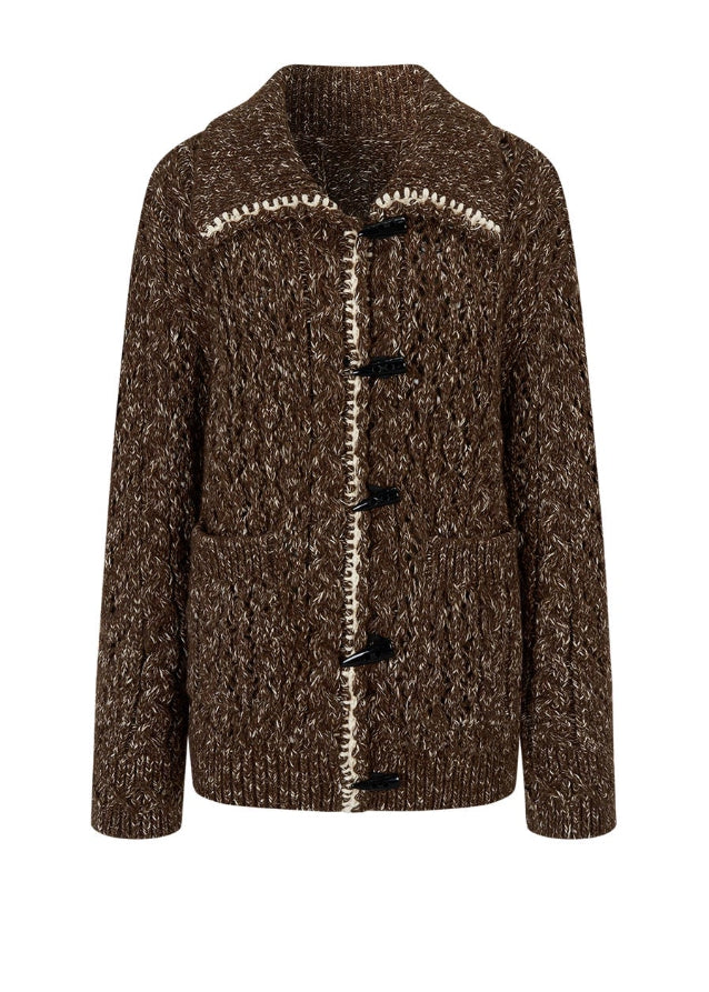 VIAPITTI knit coat, horn buckle sweater jacket, oversized winter knit, industrial streetwear women, fall winter lazy style top, heavy knit lapel coat, toggle knit jacket, rugged textured sweater, K-fashion 2025, urban street knitwear, warm loose knit coat, soft grunge knit jacket
