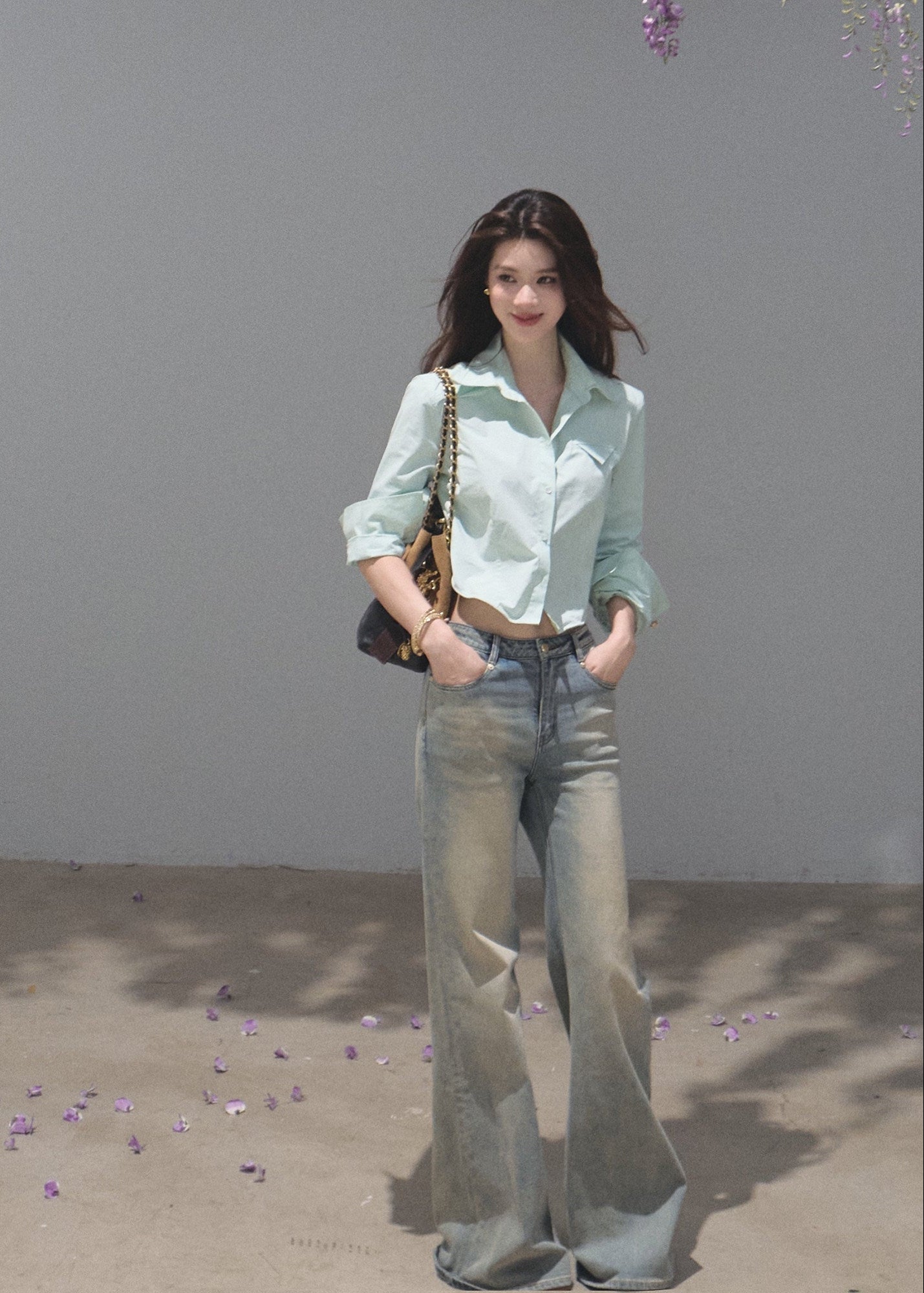Women’s lilac cotton commuter shirt with a relaxed silhouette
