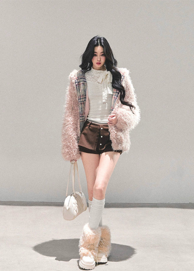 pink lambswool jacket, thickened padded coat women, hooded plush winter jacket, lambcore fluffy coat, korean winter pink jacket, soft girl winter coat, warm padded outerwear women, fw25 plush jacket, hooded lambswool top, pink fluffy winter jacket
