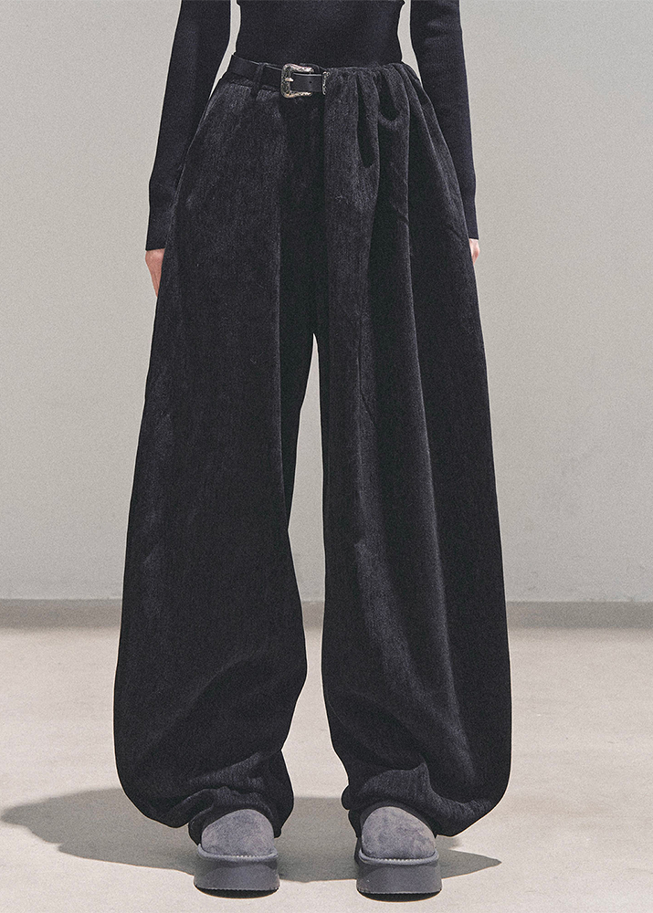 AOMALM pants, winter wide-leg pants, plush trousers women, BF style pants, Korean fashion pants, fleece wide-leg trousers, straight-leg winter pants, cozy winter bottoms, oversized pants women, soft plush pants, warm winter trousers, casual wide-leg pants, Aomalm winter collection, streetwear wide-leg pants, high-waist winter trousers, relaxed fit pants women, loose winter pants, beige wide-leg pants, black plush pants, winter fashion women.