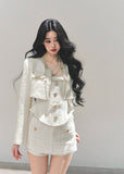 white tweed suit women, three piece tweed set, rich daughter outfit, ivory winter suit, korean tweed jacket set, elegant mini skirt set, pearl button tweed, autumn winter women’s suit, luxury tweed ensemble, fw25 fashion look
