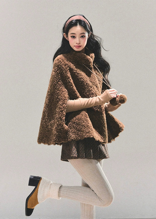 lamb wool cloak women, korean cape jacket, brown winter warm top, shearling cape coat, lambcore winter outerwear, mocha wool cloak, fw25 warm jacket women, poncho style winter coat, stand collar wool cape, cozy brown winter top
