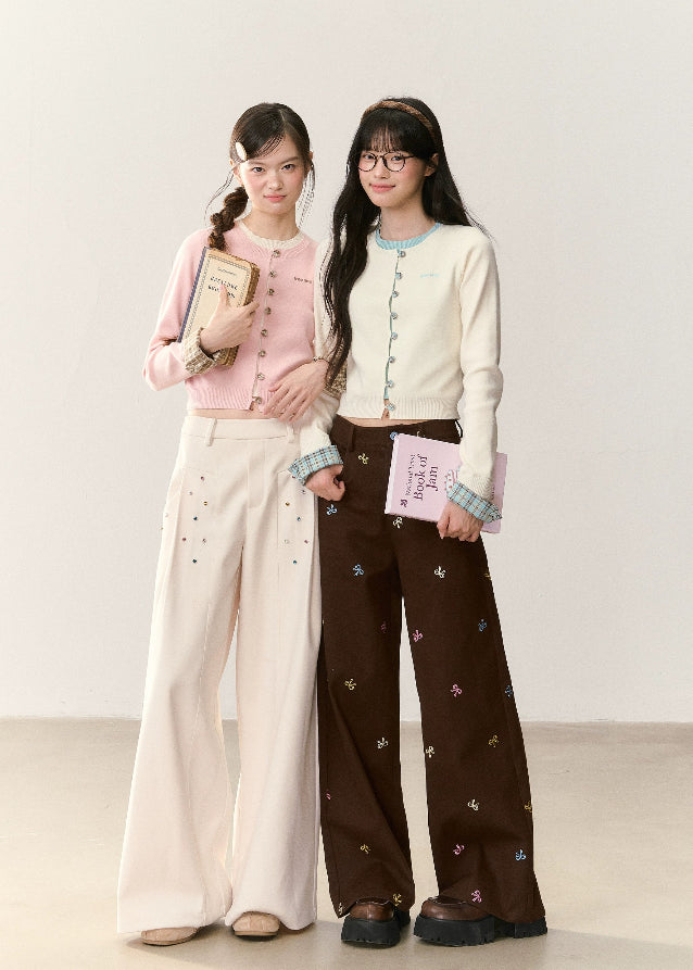 umoumo knit top, fake two piece knitwear, Korean style knit top, plaid patchwork knit sweater, contrast collar knit top, cute Korean knitwear, feminine knit top 2025, layered look sweater, preppy style knit top, soft girl fashion top, kawaii knit cardigan, Korean casual knitwear, girls contrast knit pullover
