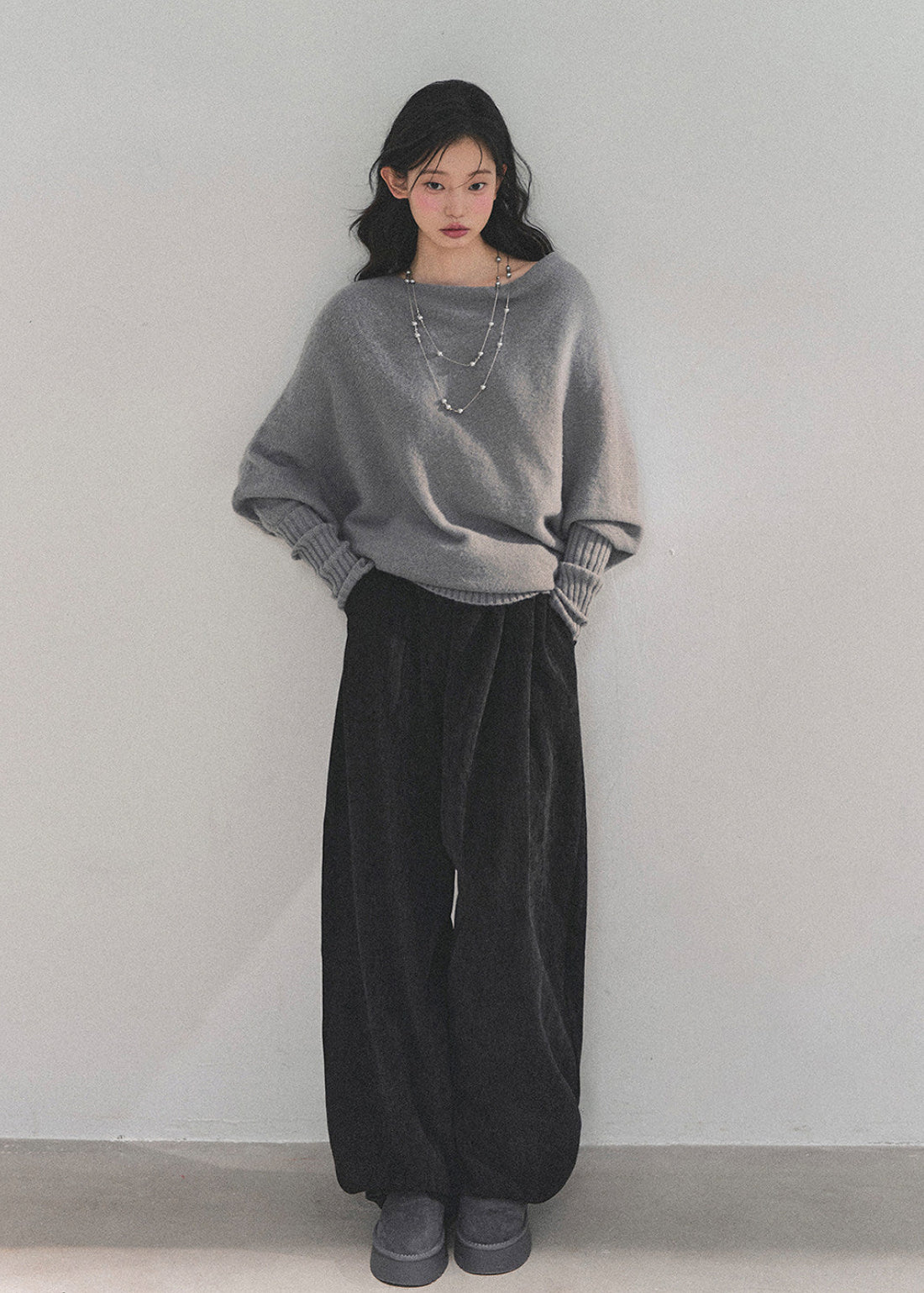 soft feminine knit sweater, korean style sweater women, wool blend knit top, winter korean fashion, soft girl aesthetic sweater, cozy winter knitwear, french korean sweater, layered knit pullover, minimalist winter top, gentle style women sweater, elegant casual knit, autumn winter knit top, soft wool sweater women, daily wear korean sweater, aesthetic knitwear women, feminine winter clothing