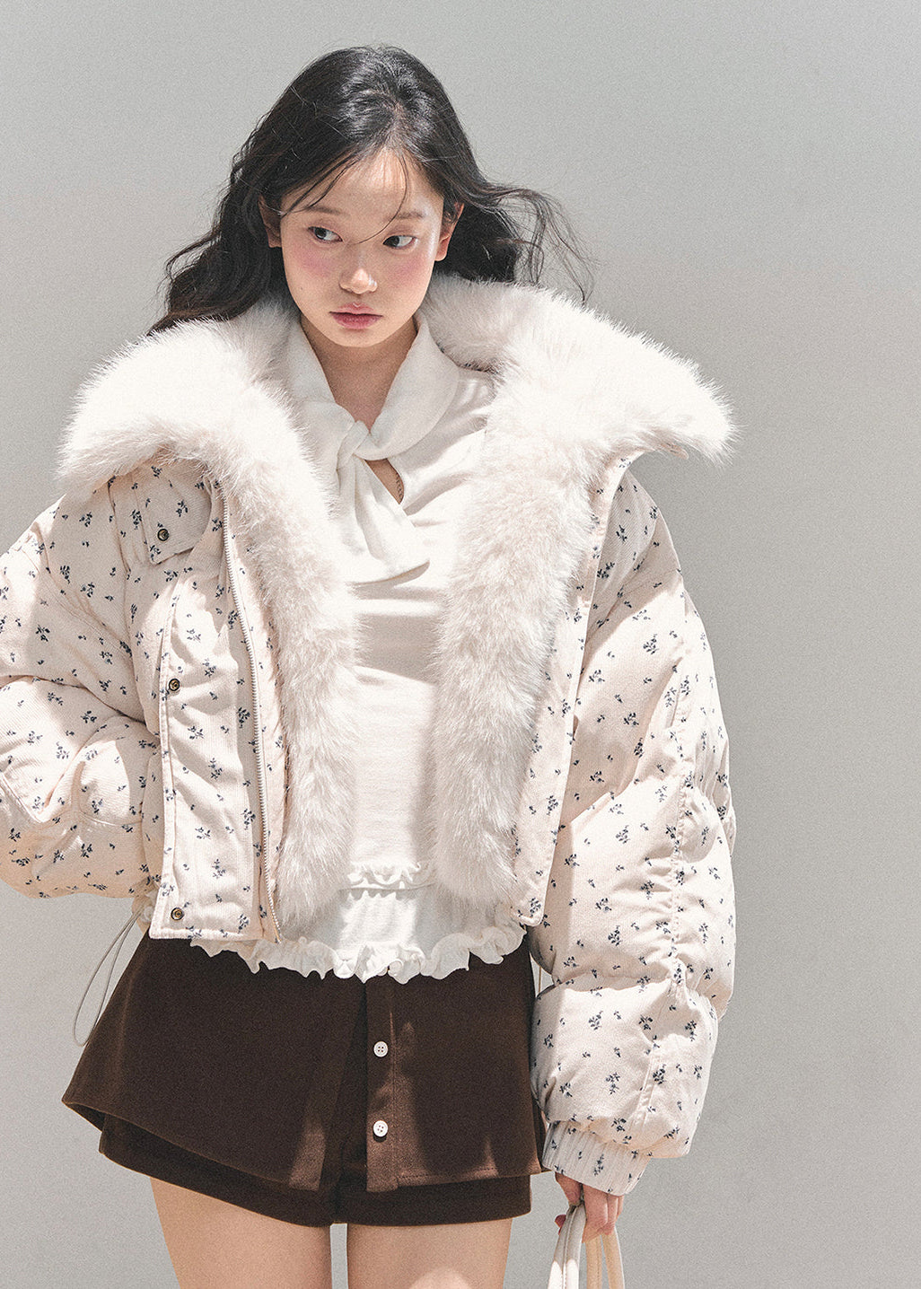 AOMALM top, Korean style knit top, fungus ruffle hem, bow lace T-shirt, winter feminine top, lace cuff long sleeve, soft knit blouse, aesthetic Korean fashion, winter layering top, slim fit tee women, elegant knitwear, ruffle lace shirt, cute winter tops, Korean girl outfit, soft girl aesthetic top, feminine long sleeve tee, winter fashion 2025, trending Korean tops, lace trim sweater top, chic bow neck shirt, romantic knit top.