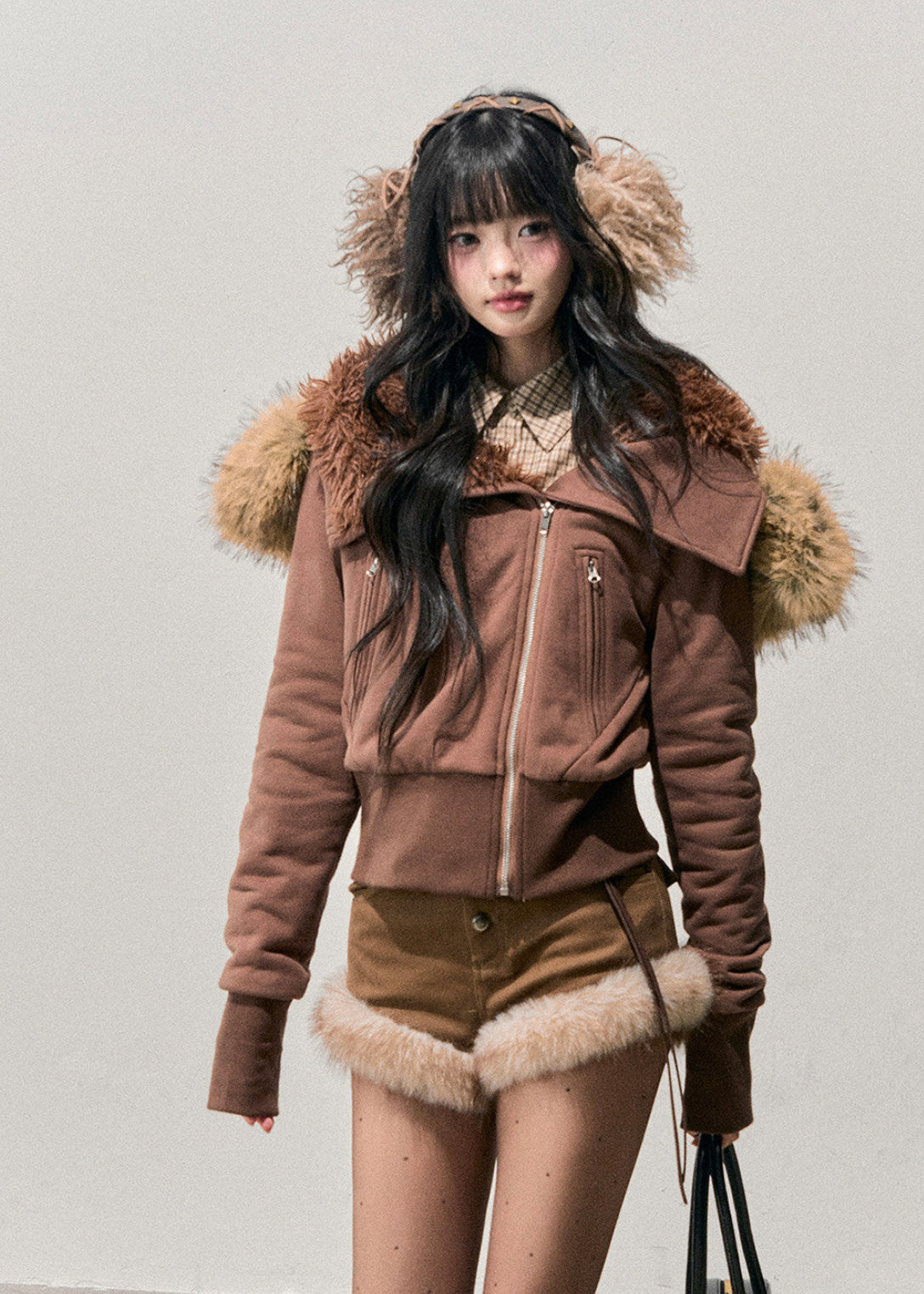 AOMALM knit top, Korean feminine top, plaid knit shirt women, fake layered top, autumn winter knitwear, Korean style long sleeve top, slimming knit blouse, soft feminine fashion, winter plaid top women, aesthetic Korean clothing, layered look knit top, slim fit winter top, cozy knit women, cute Korean outfit, everyday winter top