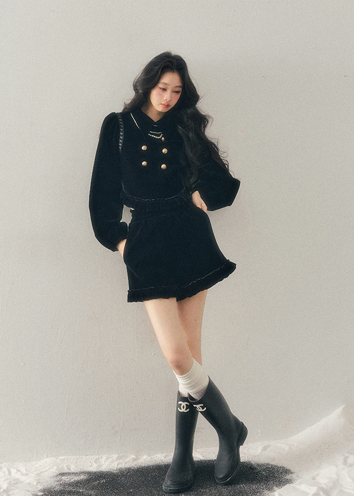 velvet two piece set women, french style velvet outfit, winter velvet top skirt set, korean minimal fashion women, elegant short skirt set, refined women velvet set, gold button velvet top, feminine winter outfit, premium women clothing, aomalm velvet style, understated luxury women wear, modern french inspired set, winter fashion women set, classic velvet ensemble, calm elegant winter outfit