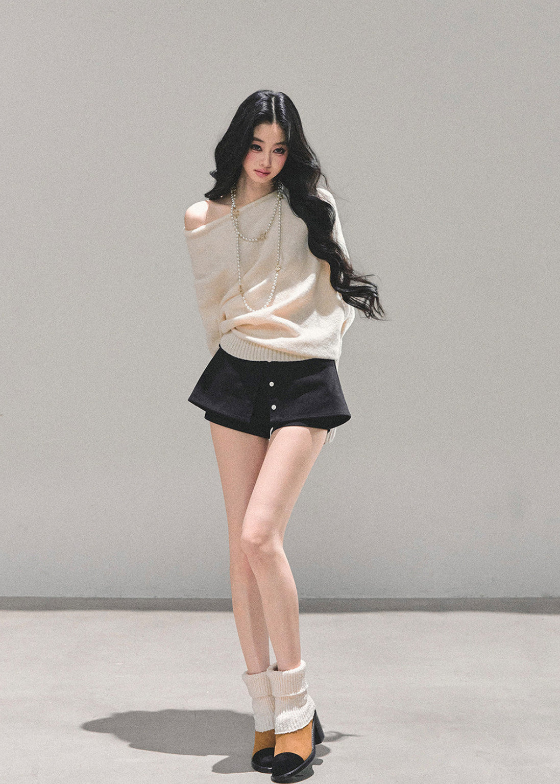 soft feminine knit sweater, korean style sweater women, wool blend knit top, winter korean fashion, soft girl aesthetic sweater, cozy winter knitwear, french korean sweater, layered knit pullover, minimalist winter top, gentle style women sweater, elegant casual knit, autumn winter knit top, soft wool sweater women, daily wear korean sweater, aesthetic knitwear women, feminine winter clothing