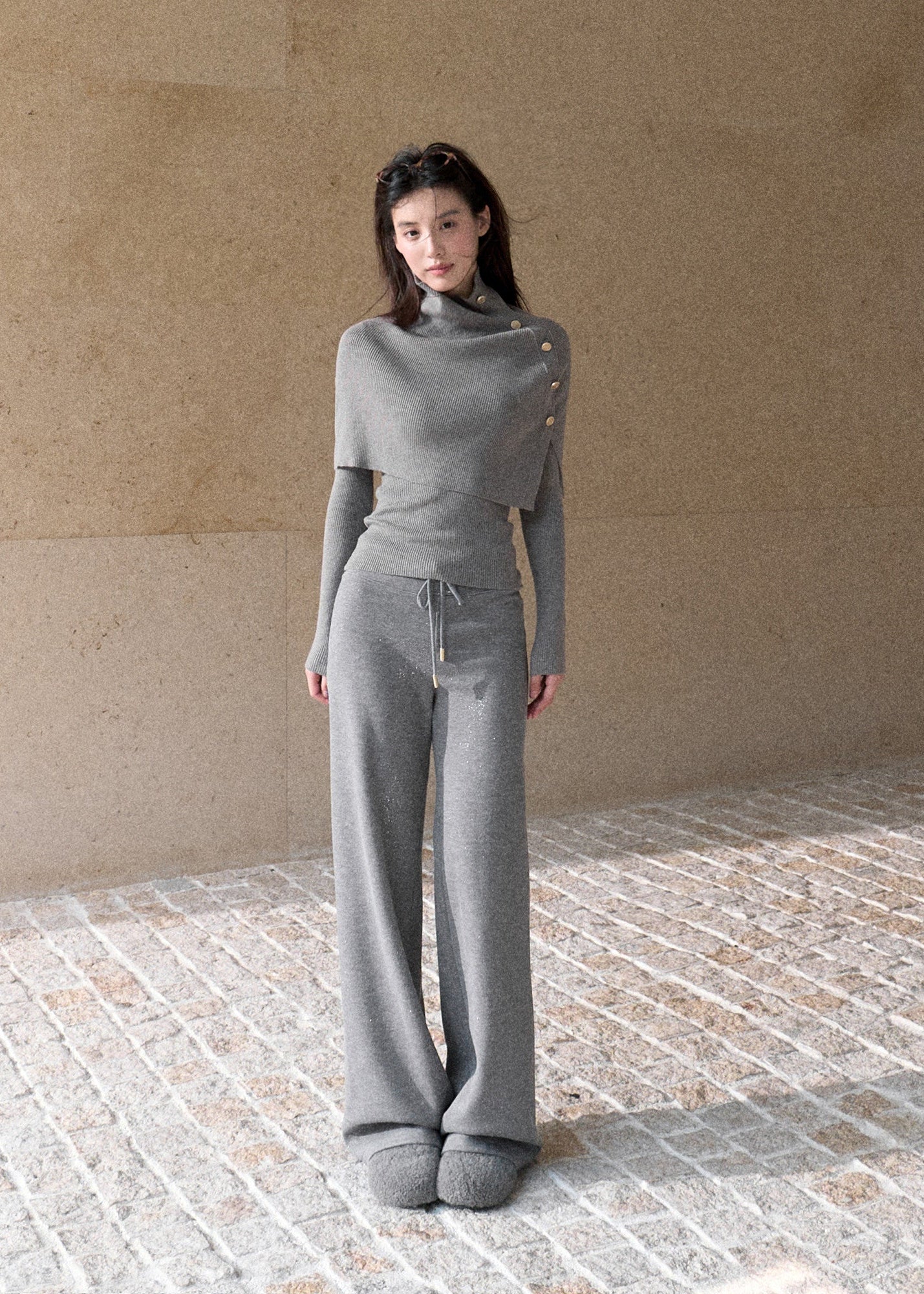Women's brown layered turtleneck cape knit two-piece set