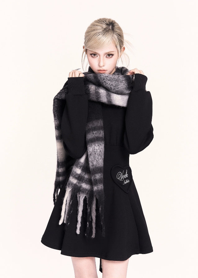 VOCK, y2k dress, Korean style dress, lace-up back dress, corset back mini dress, sweet cool girl outfit, black flare sweatshirt dress, slimming waist dress, winter cute dress, aesthetic mini dress, Korean fashion 2025, street style dress women, soft girl dark outfit, adjustable waist dress, holiday black dress, kawaii dark fashion, trendy sweatshirt dress women