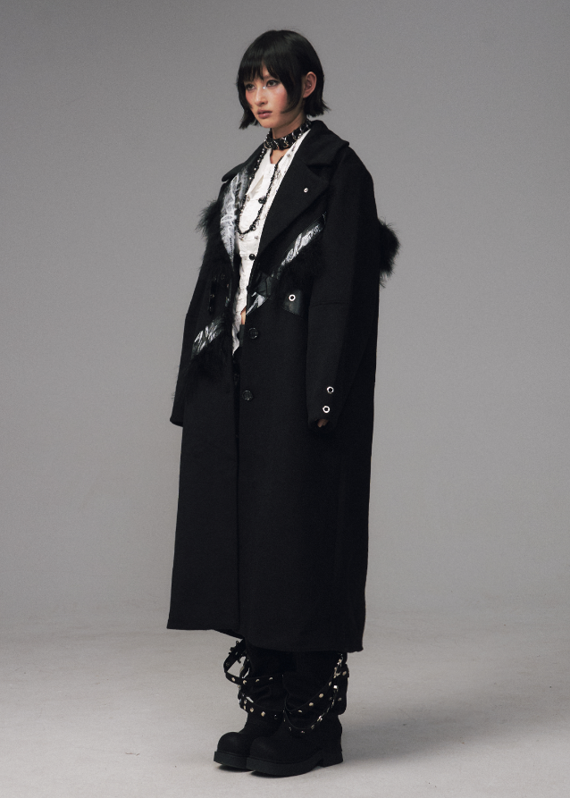 punk long coat women
printed panel tweed coat
graffiti punk winter jacket
oversized edgy coat women
streetwear long silhouette coat
dark aesthetic heavy coat
Frustration Garden coat
rock style printed outerwear
black long punk jacket
y2k grunge winter coat
