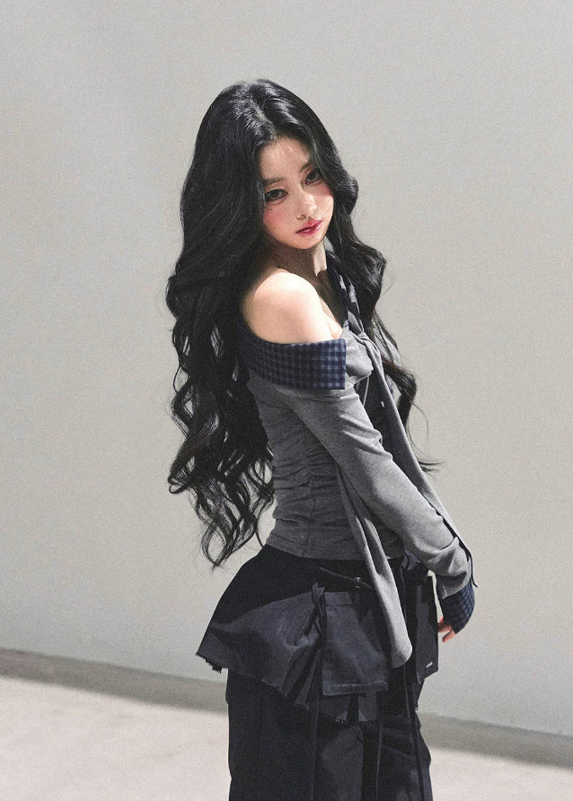 AOMALM top, Korean knit top, asymmetrical shoulder shirt, slanted shoulder knit, fake two-piece top, autumn winter women’s top, Korean fashion 2025, slimming knit shirt, asymmetric long sleeve top, feminine Korean style clothing, off-shoulder knit, layered look top, trendy knitwear women, soft knit t-shirt, daily Korean outfit, plaid contrast knit top, aesthetic knit top, elegant slim fit top, K-fashion tops women, winter stylish knit top, hot girl knit shirt