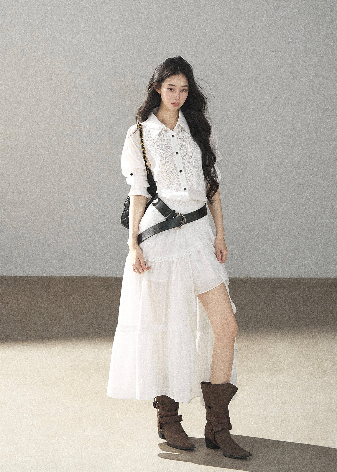 Romantic white dress with button-front collar detail