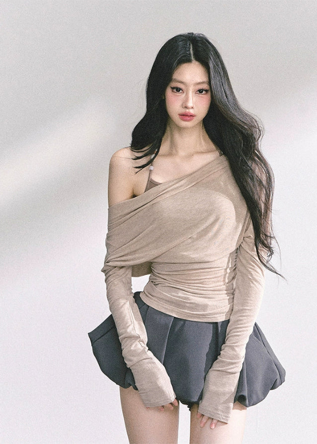 Korean off shoulder top  
asymmetric wrap top  
slanted shoulder long sleeve  
hot girl aesthetic top  
K-fashion slimming shirt  
Korean trendy off shoulder tee  
wrap style women’s top  
waist slimming long sleeve top  
Korean streetwear top  
seoul fashion women’s top  
off shoulder draped knit  
korean hot girl summer top  
sexy off shoulder long sleeve  
slim fit asymmetric shirt  
K-style commuter top  

