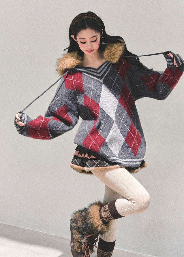 winter argyle sweater, Korean knit top, AOMALM sweater, women’s loose knit, autumn winter pullover, retro college sweater, oversized V-neck knit, diamond pattern sweater, warm winter top, Korean fashion 2025, preppy style sweater, soft knit pullover, cozy oversized sweater, streetwear knit top, feminine winter outfit, hot girl winter fashion, wool-like knit sweater, Korean argyle pullover, aesthetic winter top, cute winter sweaters for women