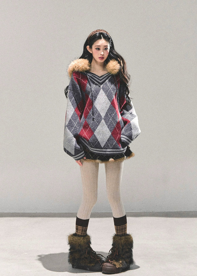 winter argyle sweater, Korean knit top, AOMALM sweater, women’s loose knit, autumn winter pullover, retro college sweater, oversized V-neck knit, diamond pattern sweater, warm winter top, Korean fashion 2025, preppy style sweater, soft knit pullover, cozy oversized sweater, streetwear knit top, feminine winter outfit, hot girl winter fashion, wool-like knit sweater, Korean argyle pullover, aesthetic winter top, cute winter sweaters for women