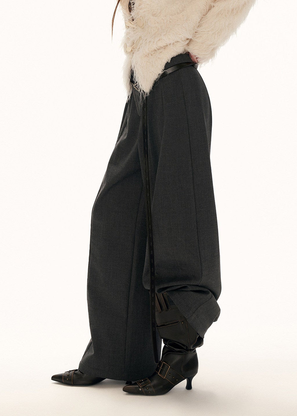 fleece wide leg pants women, lazy fit winter pants, y2k casual trousers, loose straight leg pants women, street style fleece pants, relaxed fit winter trousers, wide leg fleece pants, casual cozy pants women, trendy winter bottoms, mamc pants style, soft fleece trousers, everyday street pants, versatile women pants, loose fit casual pants, y2k fashion bottoms