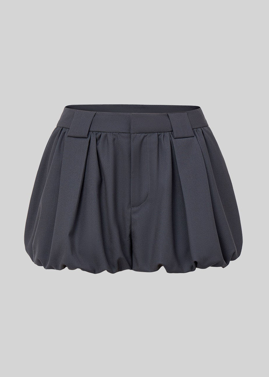 bubble culotte shorts, girly bubble shorts, anti exposure shorts, Korean feminine shorts, black bubble shorts, casual mini shorts, balloon shorts women, feminine Korean fashion, high waist shorts, versatile summer shorts, soft structured shorts, café date outfit, city casual shorts, cute black shorts, relaxed leg shorts