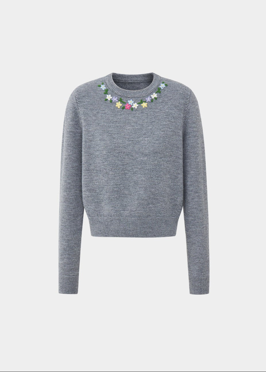 embroidered sweater women, ivory knit top, crew neck sweater women, korean fashion knit, spring knitwear, feminine sweater top, soft knit blouse, elegant casual sweater, lightweight knit top, minimalist sweater women, versatile everyday knit, parisian style clothing, refined knitwear women, slim fit sweater, delicate embroidery top, modern feminine clothing, chic casual outfit, aesthetic fashion knit, soft luxury sweater, timeless wardrobe knit