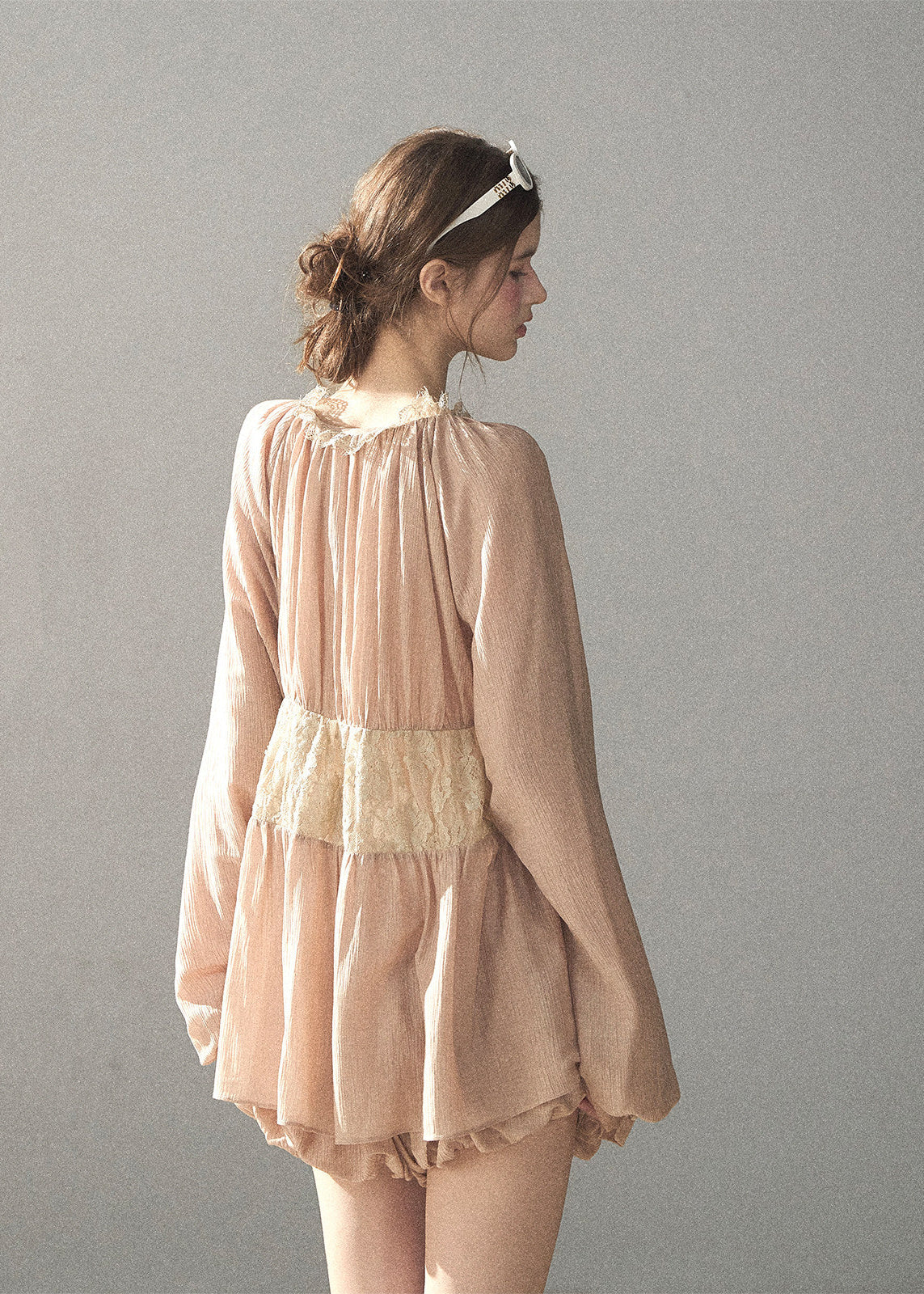 Blush lace waist blouse and skort two-piece set