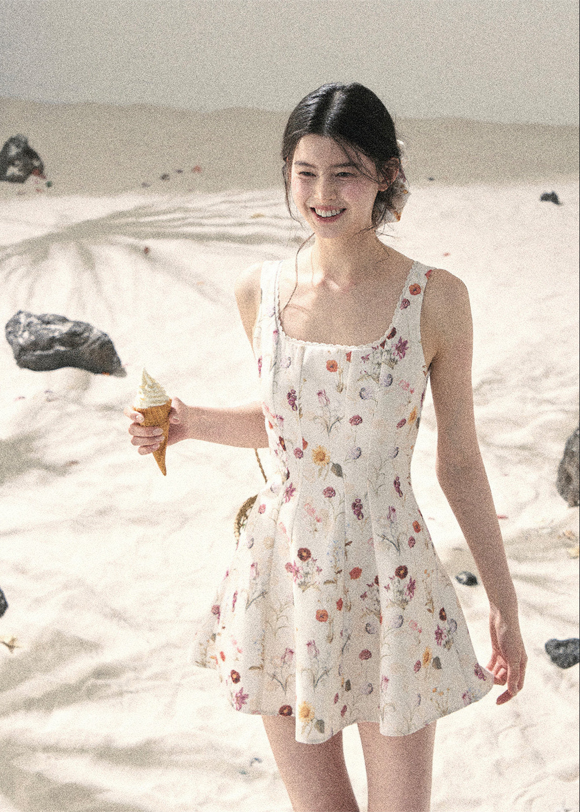 aomalm dress, chamomile floral dress, floral suspender dress, french floral mini dress, korean feminine dress, summer puffy skirt dress, floral lace dress, garden mini dress, feminine summer dress, romantic floral dress, sleeveless mini dress, vacation dress women