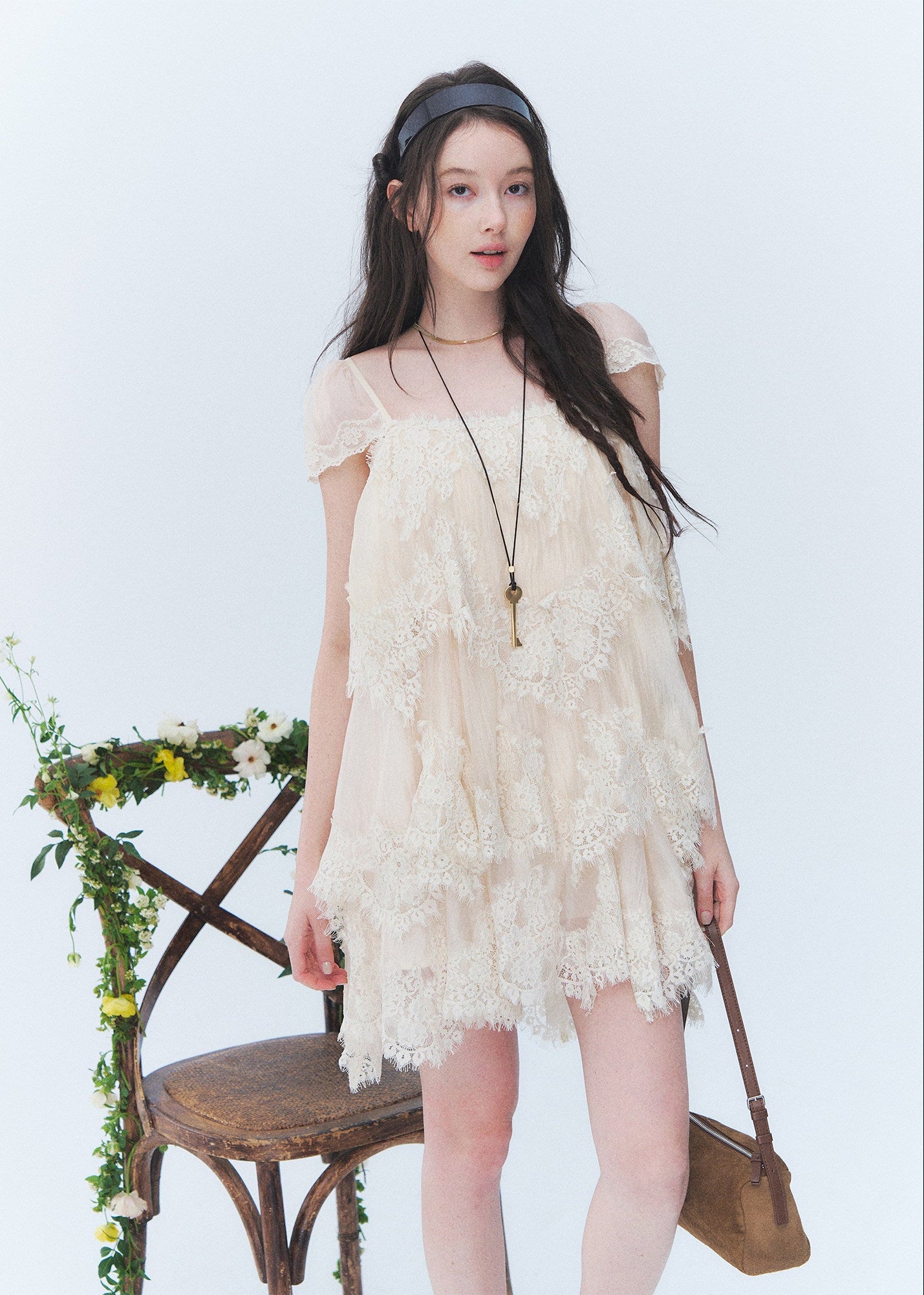 irregular lace dress, lace cake dress, summer lace mini dress, beach holiday dress, Korean feminine dress, French lace dress, resort lace dress, vintage lace dress, layered lace dress, romantic summer dress, lace vacation dress, asymmetric hem dress, feminine Korean fashion, cream lace dress, black lace mini dress