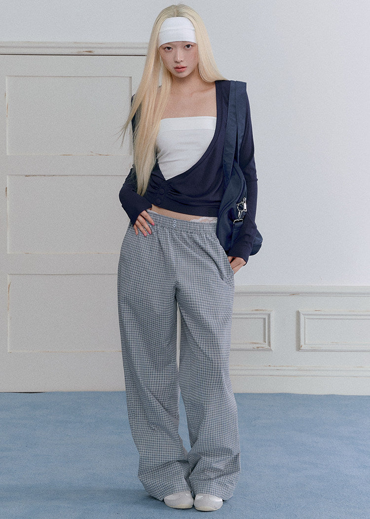 Women’s gray plaid loose straight-leg pants with an elastic waist