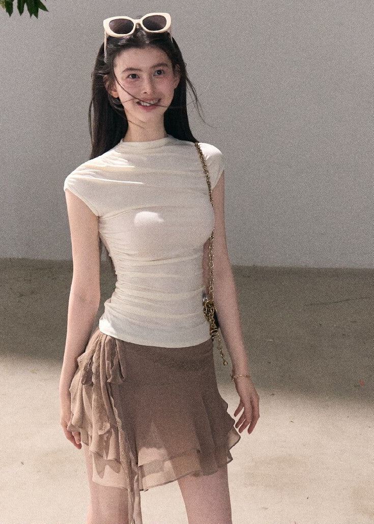 Romantic mini skirt with tiered hem