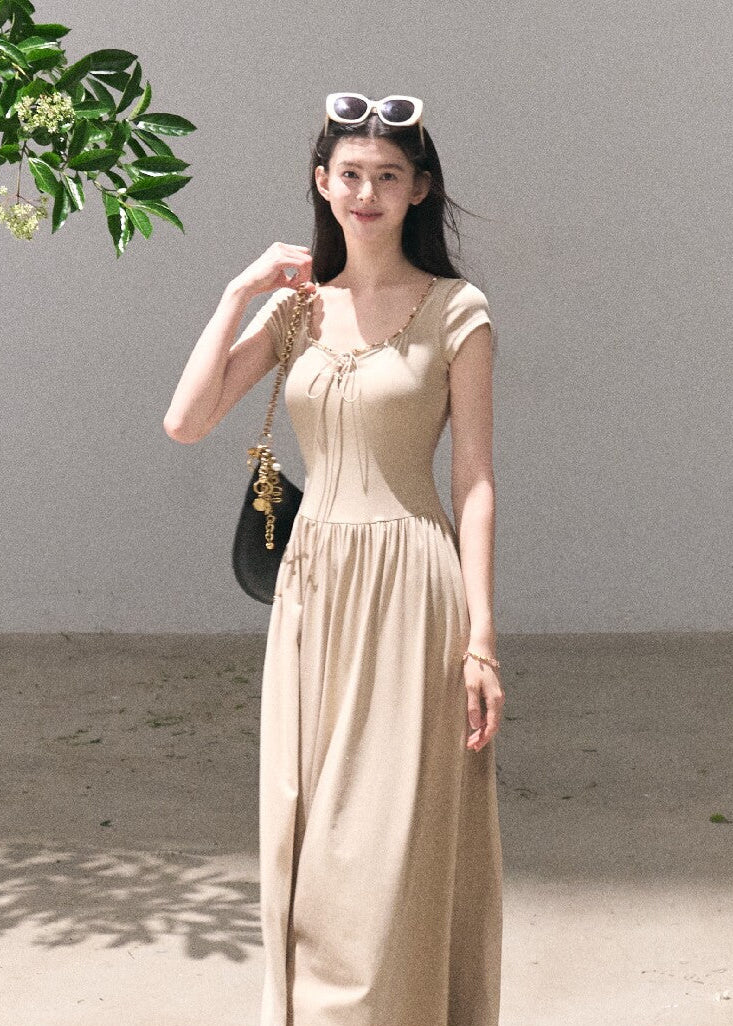 French-girly dress with tie neckline detail