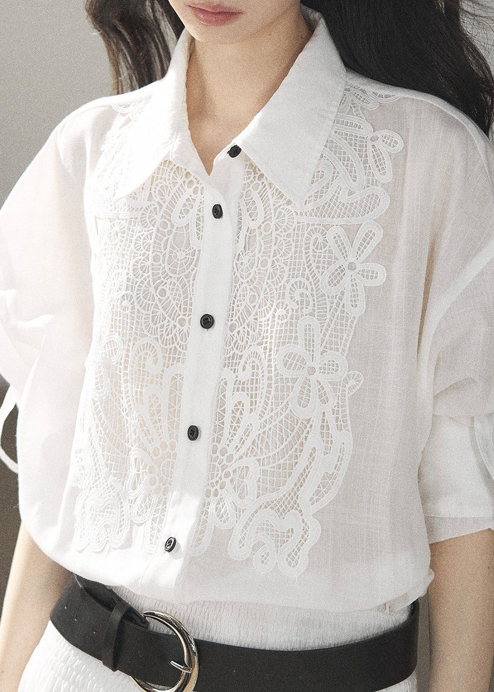 Romantic white dress with button-front collar detail
