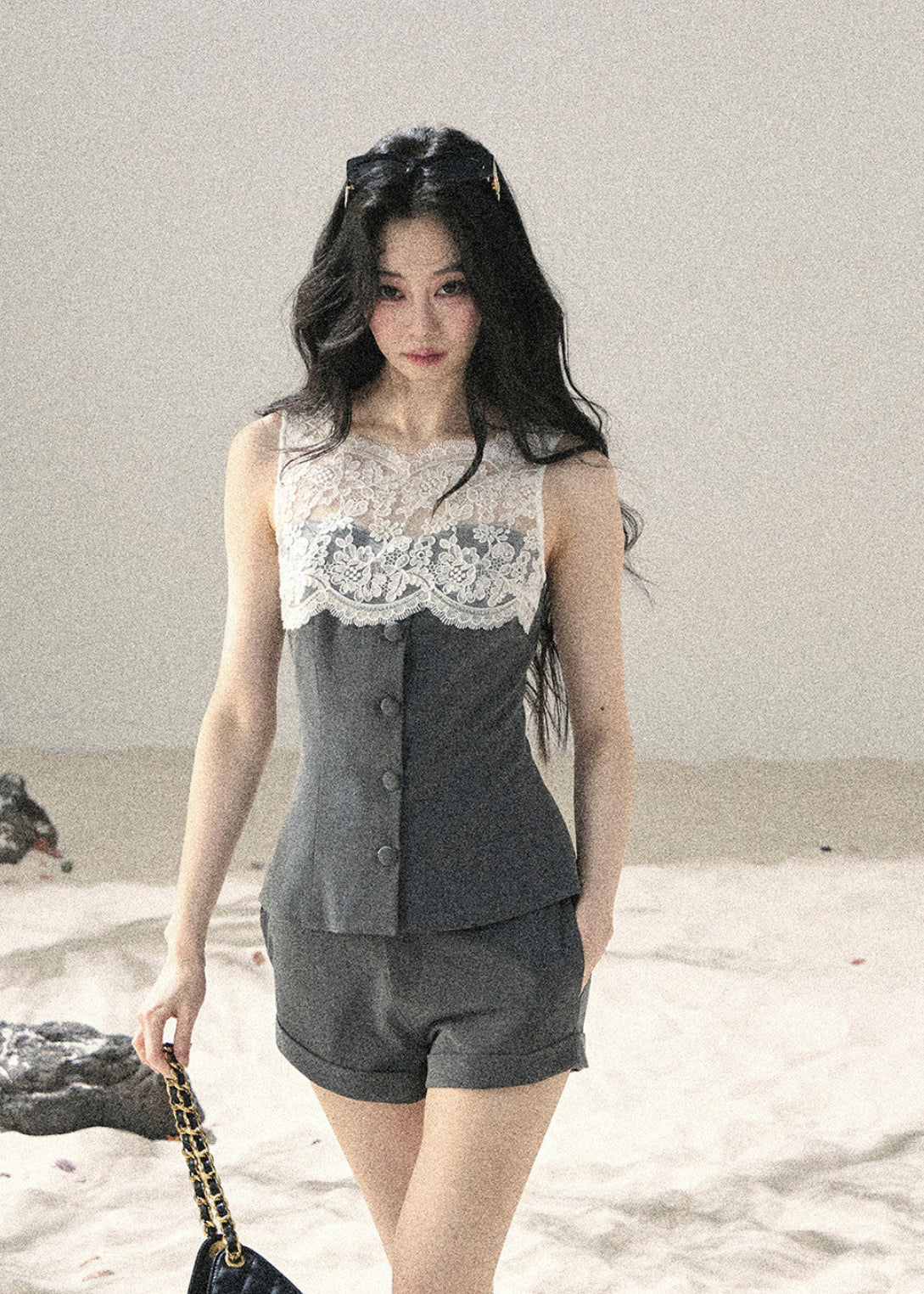 Feminine lace two-piece set with shorts